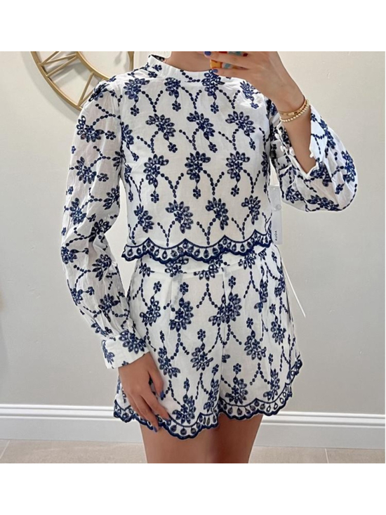 AQUA Tops - NWT $78 AQUA Navy Blue + White Embroidered PREPPY EYELET Boutique Top WOMENS M